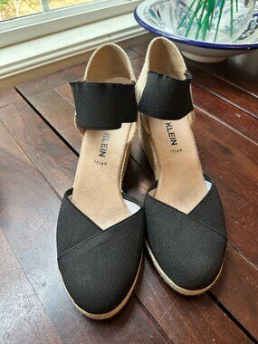Anne Klein Zoey iflex Espadrille Wedge | Black | Size 7.5 | Pristine